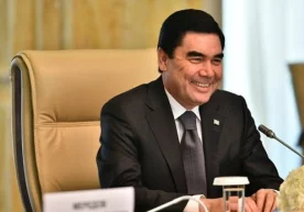 Abdulaziz Komilov Turkmaniston prezidenti bilan uchrashdi фото
