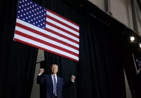 Трампга сайловлар вақтида араб шаҳзодалари вакили ёрдам бергани ошкор бўлди фото