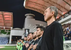 Катанец: "Ўзбекистон терма жамоаси ўз савиясида ўйин намойиш этди". Аслида мураббийнинг даражаси қандай? фото