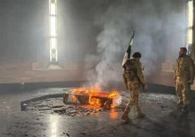 Suriyada isyonchilar Bashar Asadning otasi qabrini vayron qildi фото
