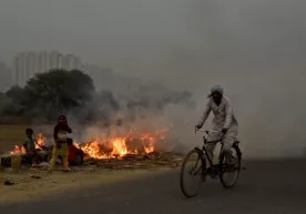 Hindiston aholisi iflos havo sabab qirilib ketmoqda фото
