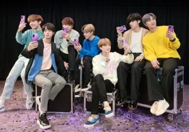 Samsung компанияси BTS гуруҳи услубида яратилган Galaxy S20+ ва Galaxy Buds+ моделларини тақдим этди фото