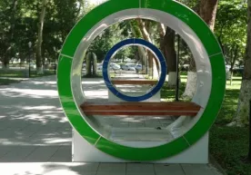 Toshkentda g‘ildirak shaklidagi futuristik o‘rindiqlar o‘rnatildi (foto) фото