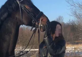 Rossiyada otboqar o‘zbek yigit 16 yoshli chavandoz qizni majburlab, O‘zbekistonga olib ketmoqchi bo‘ldi фото