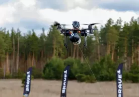 Украинада 20 км масофага уча оладиган оптик толали FPV-дронлар синовдан ўтказилди фото