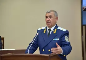 Senatorlar Bosh prokurorni savollarga ko‘mib tashlay olishmadi фото