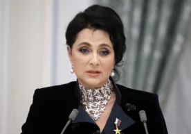 Алишер Усмоновнинг турмуш ўртоғи Бутунроссия бадиий гимнастика федерацияси президенти лавозимига ягона номзод бўлиб турибди фото