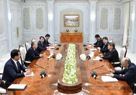 Shavkat Mirziyoyev Qirg‘iziston bosh vazirini qabul qildi фото