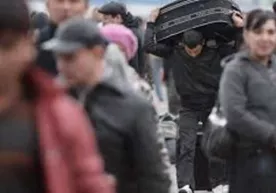 O‘zbekistonliklar asosan qaysi davlatlarga ko‘chib ketayotgani ma’lum qilindi фото