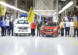 Chevrolet возобновила производство недорогого седана Optra! фото