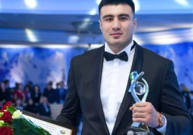 Bahodir Jalolov Tayson Fyuriga javob qaytardi фото