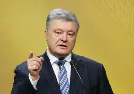 Собиқ президент Порошенко давлатга хиёнатда гумонланмоқда фото