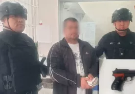 В Ташкенте задержан грабитель с муляжом оружия фото