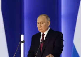 Путин: Ғарб постсовет давлатларига “ўт қўйиш” уринишларидан воз кечмаяпти фото