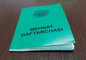 2019 йил 1 январдан қоғоз шаклидаги меҳнат дафтарчаларидан воз кечилади(ми?) фото