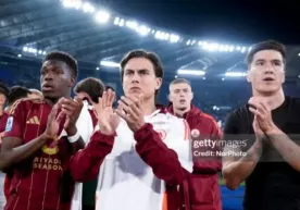 Roma derbisi öncesi kaos: "Lazio" ve "Roma" taraftarları birbirine girdi фото