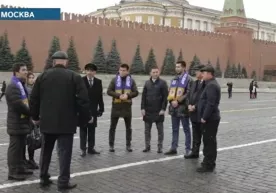 O'zLiDeP vakillari Rossiyada tahsil olayotgan va mehnat qilayotgan o‘zbekistonlik fuqarolar bilan uchrashdi (video, foto) фото