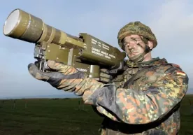 Germaniya Ukrainaga tankka qarshi qurollar va «Stinger»lar yuborishga qaror qildi фото