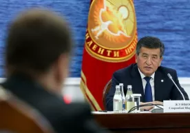 Қирғизистон президенти ҳукумат ва бош вазирни истеъфога чиқарди фото