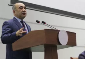Zoyir Mirzayev Sharof Rashidov tumaniga hokim bo‘ldi фото
