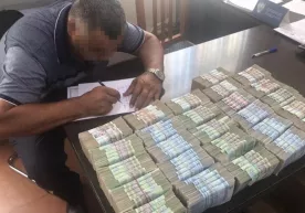 Зафарободлик ота фарзандларига 18 ёшга тўлгунга қадар бўлган алимент пулларини тўлаб берди фото