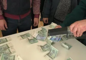 600 минг сўмлик «хизмат» кўрсатган шифокор қўлга олинди фото