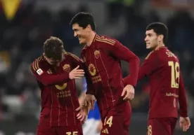 Italiya kubogi. "Roma" "Sampdoriya"ni mag‘lubiyatga uchratdi. Shomurodov maydonga tushib bir daqiqa ichida gol urdi фото