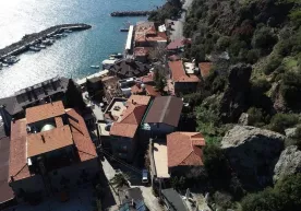 Туркия курорти 500 кунга ёпилмоқда фото