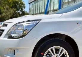 Автосалонлар Chevrolet Cobalt экспортини навбат кутмасдан олиб кетишни таклиф қилмоқда фото