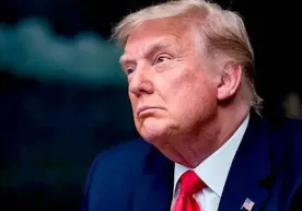 Трамп Путиннинг ДХР ва ЛХР мустақиллигини тан олиш ҳақидаги қарорига муносабат билдирди фото