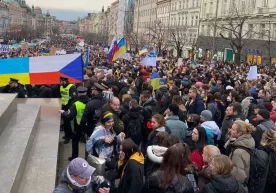 «Бу инсониятга ва Россия қонунларига қарши жиноят» – россияликлар Украинага босқинни қораламоқда фото