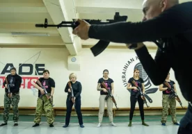 Украиналиклар кўнгилли кучларга жалб қилинмоқда (фото) фото