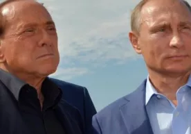 Берлускони Путинга антиқа совға тақдим қилди фото