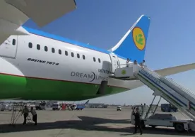 Toshkentga ikkinchi Boeing 787-8 Dreamliner samolyoti keltirildi фото
