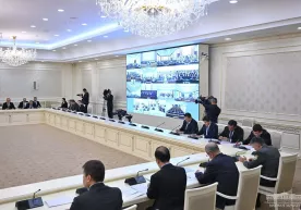 Shavkat Mirziyoyev ta’lim sohasida mavjud muammolarni tahlil qildi фото