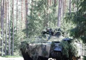 Fransiya Ukrainaga tanklar, zirhli transport va havo hujumidan mudofaa tizimlarini beradi фото