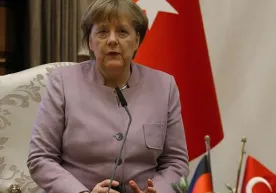Merkel Anqarada turk muxolifati vakillari bilan uchrashdi фото