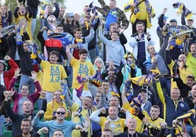 Bizga shunday legioner kerak! Muxlislar o‘zbek futbolchisini o‘rnidan turib olqishladi фото