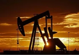Brent маркали нефть сўнгги уч йилда 84 доллардан қимматлашди фото