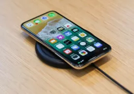 iPhone X'нинг зарядсиз ишлаш вақти барча смартфонларни ортда қолдиради фото