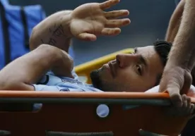 Serxio Aguero jarohat tufayli 2 oy futbol o‘ynay olmaydi фото
