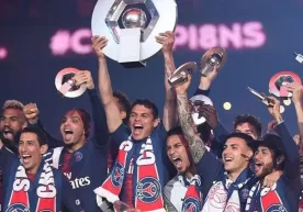 PSG crowned Ligue 1 champions for 2024/25! фото