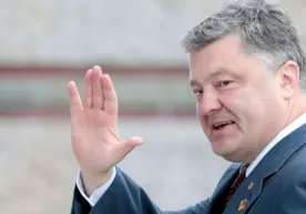 Терговга чақирилган собиқ президент "жуфтакни ростлади"... фото
