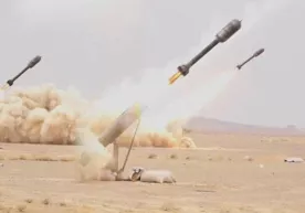 Yaman Isroilga yangi raketa zarbalarini berdi фото
