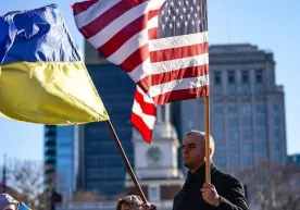 АҚШ Украина фуқароларидан миграция аризаларини қабул қилишни тўхтатди фото