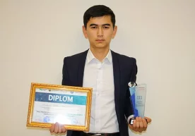 Ixtiro!!! Ushbu «Aqlli do‘ppi»ni kiygan haydovchi rulda uxlab qolmaydi (video) фото