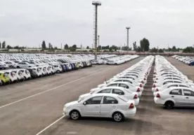 Тошкент шаҳрида жами 1500 та янги енгил автомобил навбатсиз сотила бошланди фото
