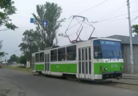 Toshkentda uzluksiz ishlatilgan tramvay haydovchisi piyodani bosib ketganidan so‘ng rahbarlar ishdan olindi фото