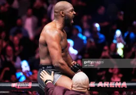 UFC 285. Жон Жонс оғир вазн тоифасида чемпионга айланди, Шевченко титулни бой берди фото