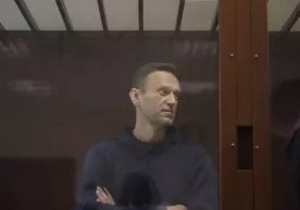 «Конституцияни ўзгартиришда қатнашганларнинг ҳаммасини хоин деб биламан» – Навальний фото